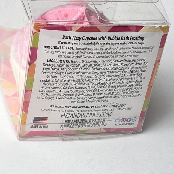 Bath Fizzy Rainbow  Bubble Sherbet Cupcake Bath Time Accessories  New in Box - Picture 4 of 7